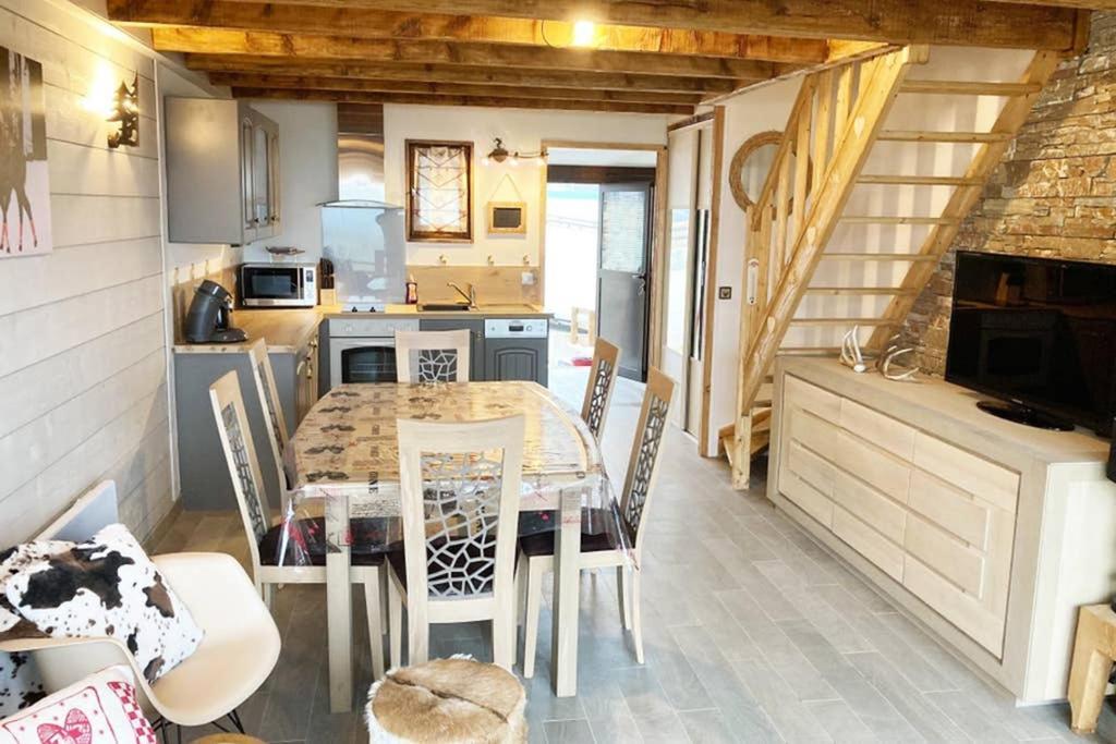 Chalet Cosy Renove Avec Vue Sur Le Lac Les Angles  Εξωτερικό φωτογραφία